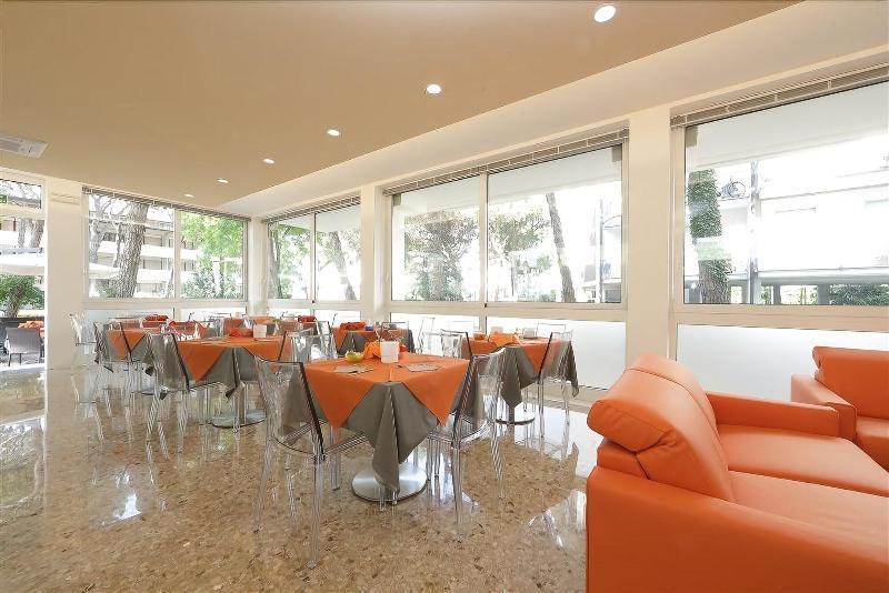 Hotel Meuble Zenith Λινιάνο Σαμπιαντόρο Εξωτερικό φωτογραφία