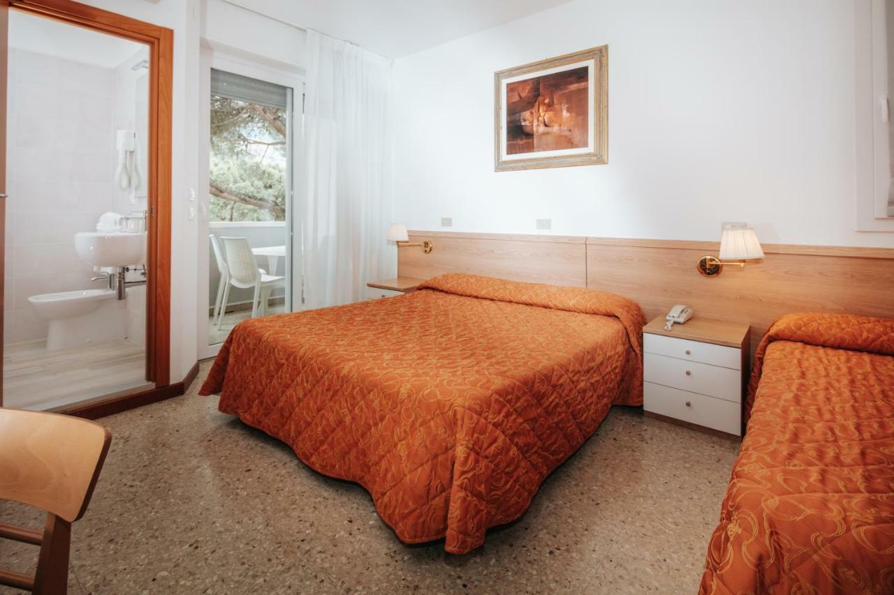 Hotel Meuble Zenith Λινιάνο Σαμπιαντόρο Εξωτερικό φωτογραφία